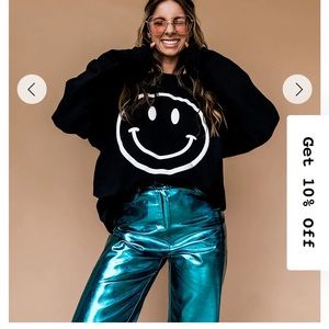 NWOT Dressed in Lala Puff print Smiley Sweatshirt Size Small/Medium